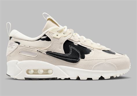 Nike Air Max 90 Futura Cow Print (Women's)